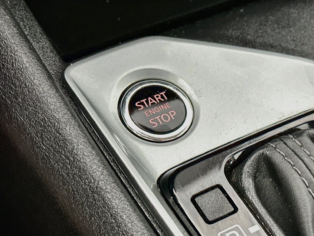Used 2025 Nissan Altima 2.5 SV FWD image 26