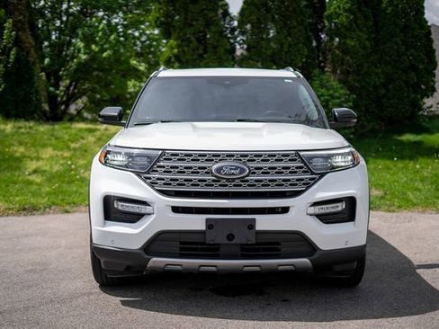 Used 2020 Ford Explorer Limited RWD image 2