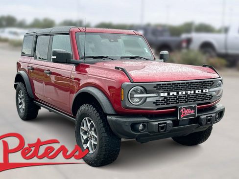 Used 2025 Ford Bronco Badlands AWD/4WD image 1
