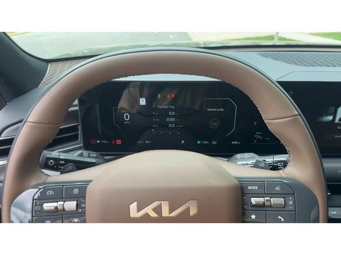 Used 2026 Kia EV9 GT-Line AWD/4WD image 8