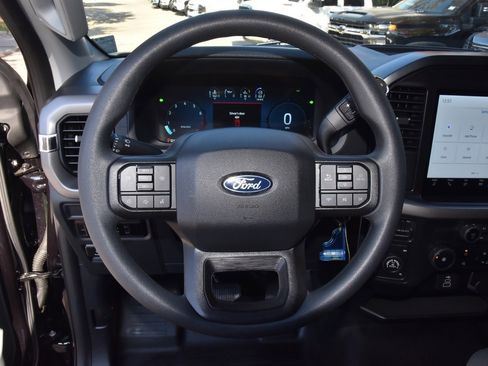 Used 2025 Ford F150 XL image 19