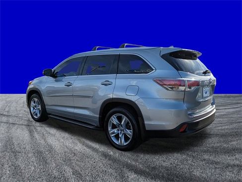 Used 2016 Toyota Highlander Limited Platinum image 6