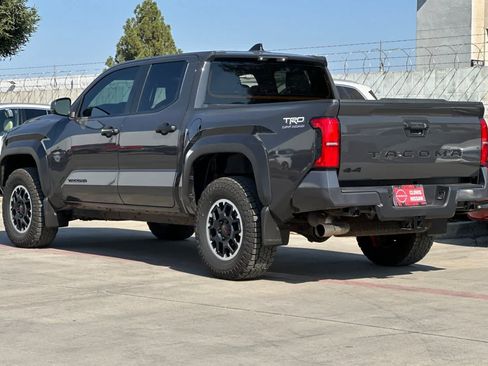Used 2026 Toyota Tacoma TRD Off-Road AWD/4WD image 7