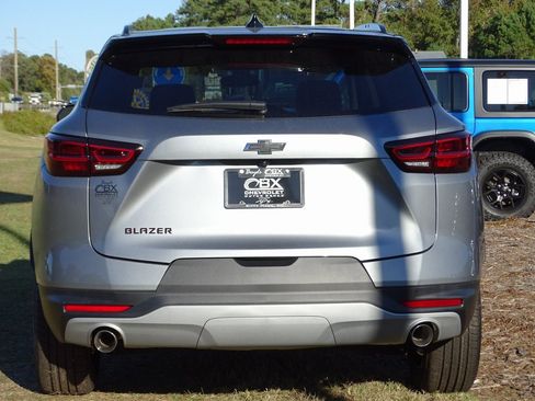 New 2025 Chevrolet Blazer LT w/ Redline Edition image 5