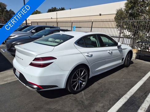 Used 2026 Genesis G70 2.5T Prestige image 6