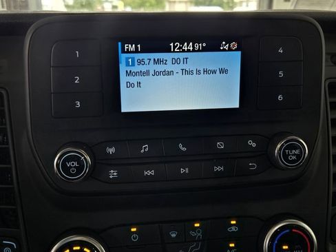 New 2025 Ford Transit 250 Low Roof image 13