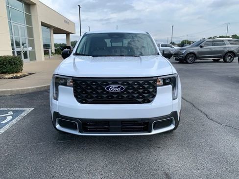 New 2025 Ford Maverick Lariat w/ 4K Tow Package AWD/4WD image 2