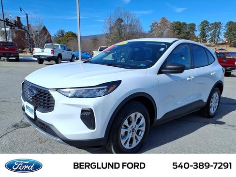 Used 2026 Ford Escape Active image 9