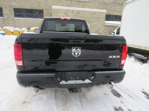 Used 2014 RAM 1500 Express image 5