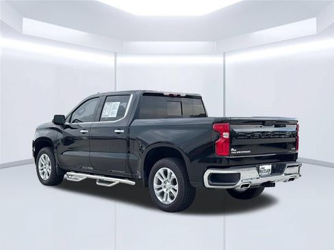 Used 2023 Chevrolet Silverado 1500 LTZ w/ LTZ Premium Package AWD/4WD image 5