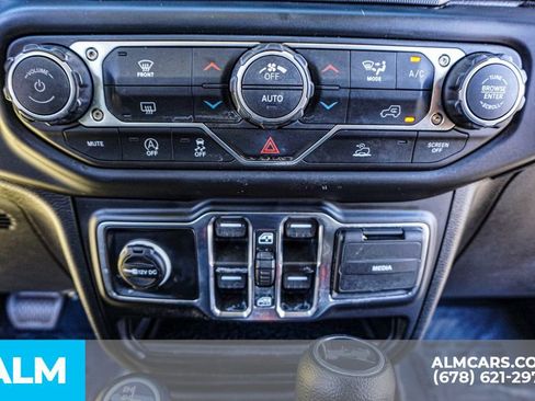 Used 2023 Jeep Wrangler Unlimited Sport image 40