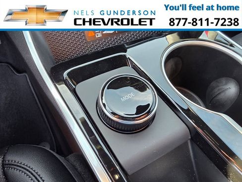 New 2026 Chevrolet Equinox LT w/ Convenience Package II AWD/4WD image 26