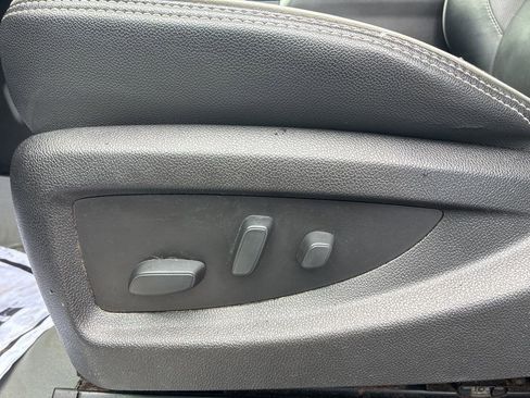 Used 2018 Chevrolet Silverado 2500 High Country image 18