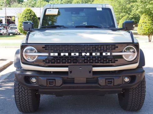 Certified 2025 Ford Bronco Badlands AWD/4WD image 2