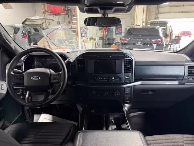 Used 2021 Ford F150 XL w/ STX Appearance Package AWD/4WD image 4