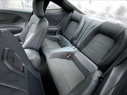 Used 2024 Ford Mustang Coupe image 17