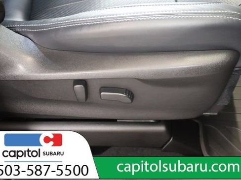Used 2023 Subaru Ascent Touring AWD/4WD image 32