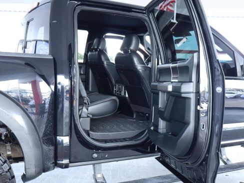 Used 2019 Ford F150 Raptor w/ Equipment Group 802A Luxury AWD/4WD image 35