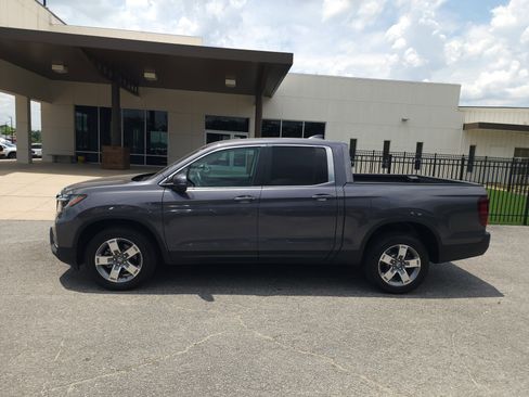 Certified 2023 Honda Ridgeline RTL image 8