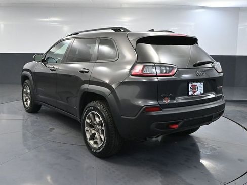 Used 2022 Jeep Cherokee Trailhawk image 8