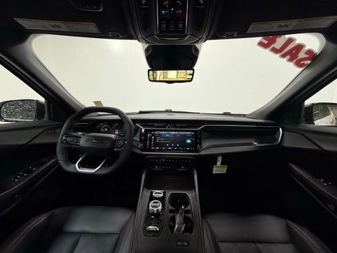 New 2026 Jeep Cherokee Overland image 15