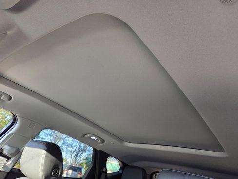 Used 2024 Chevrolet Blazer LT FWD image 23