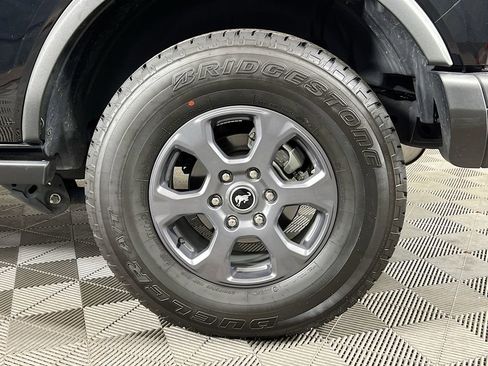 Certified 2024 Ford Bronco Black Diamond image 35