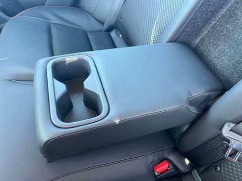 Used 2025 Nissan Altima 2.5 SR image 15