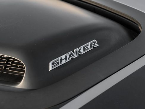 Used 2018 Dodge Challenger R/T Plus image 43