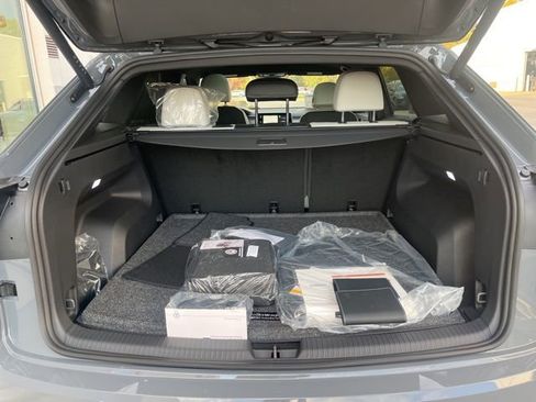 New 2026 Volkswagen Atlas Cross Sport SEL Premium R-Line image 27