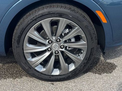 Used 2026 Buick Envista Avenir FWD image 7