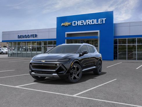 New 2025 Chevrolet Equinox EV LT image 32