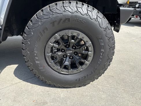 Used 2024 Ford Bronco Raptor w/ Interior Carbon Fiber Pack 6 image 11