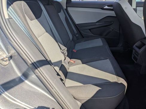 Used 2022 Volkswagen Taos S image 26