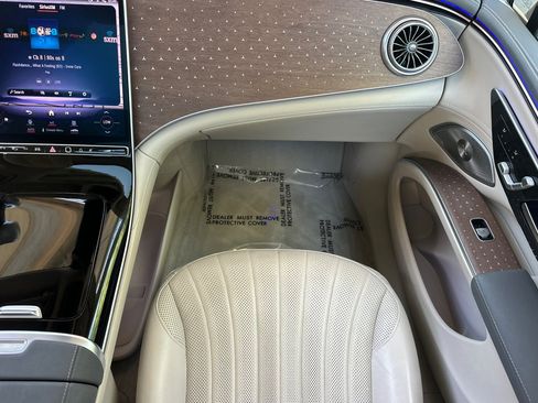 Certified 2023 Mercedes-Benz EQS 450+ SUV image 32