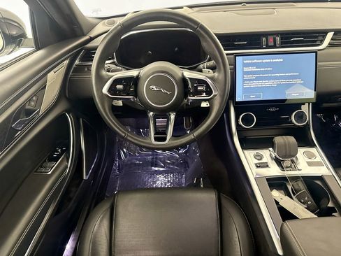 Used 2024 Jaguar XF R-Dynamic SE AWD/4WD image 23