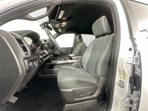 Used 2022 RAM 2500 Big Horn w/ Level C Equiment Group image 18