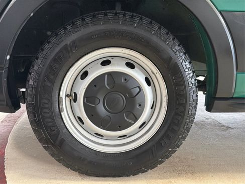 Used 2020 Ford Transit 150 Low Roof RWD image 12