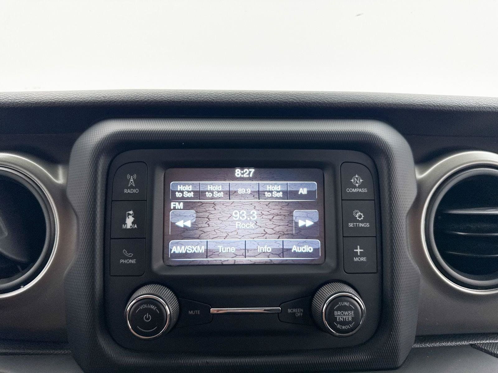 Used 2018 Jeep Wrangler Unlimited Sport AWD/4WD image 7