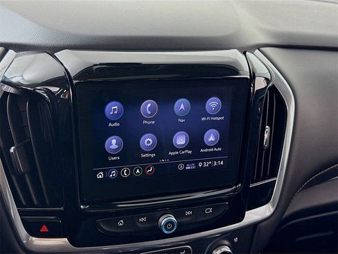 Used 2020 Chevrolet Traverse Premier image 9