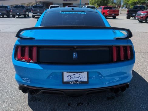 Used 2017 Ford Mustang Shelby GT350 w/ Electronics Package RWD image 7