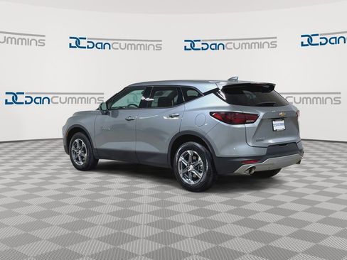 Used 2025 Chevrolet Blazer LT FWD image 6