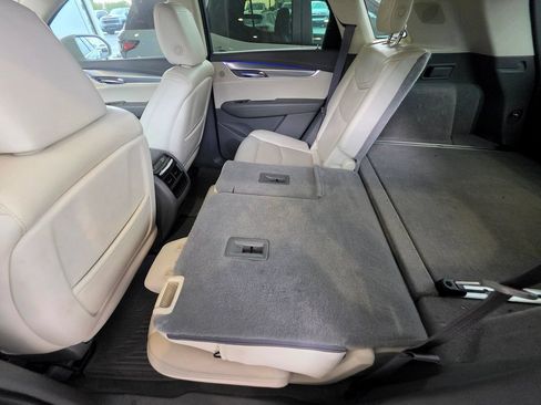 Used 2018 Cadillac XT5 Premium Luxury AWD/4WD image 73