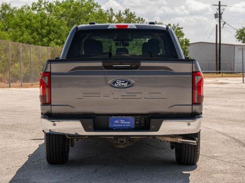 Certified 2024 Ford F150 XLT w/ Mobile Office Package AWD/4WD image 7