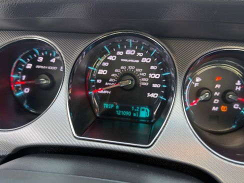 Used 2011 Ford Taurus SHO w/ 402A Rapid Spec Order Code image 27