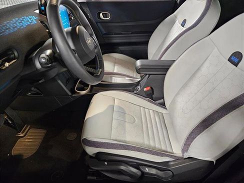 Certified 2025 MINI Cooper S image 15