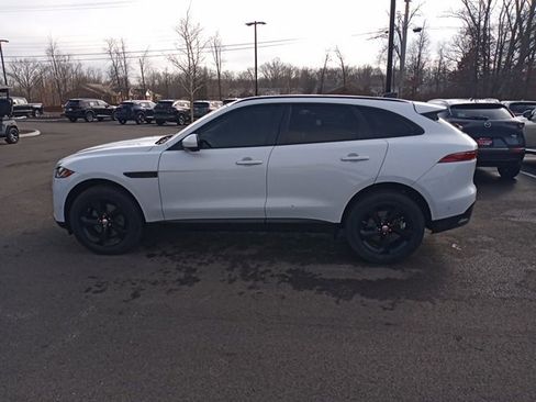 Used 2021 Jaguar F-PACE S image 3
