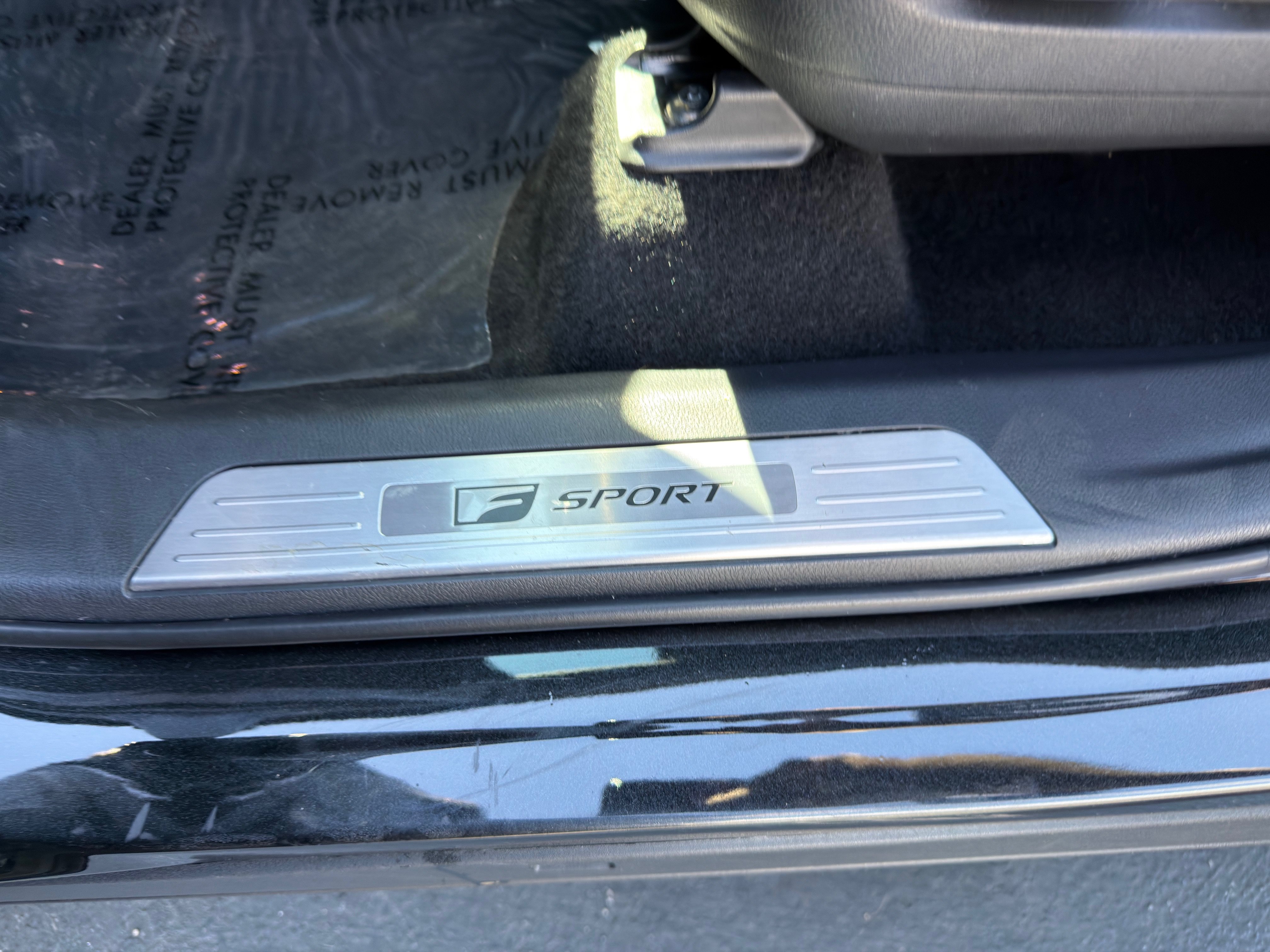 Used 2025 Lexus TX 500h AWD w/ Technology Package image 30