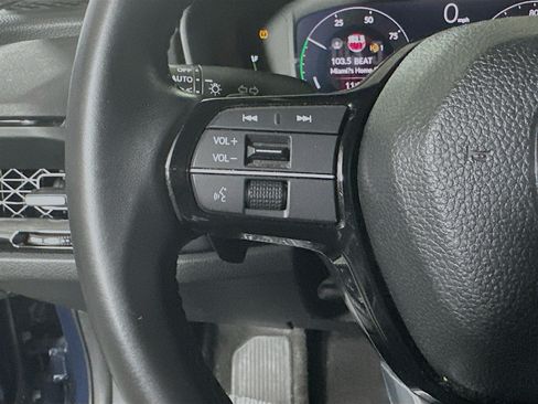 Used 2023 Honda Accord Touring image 16