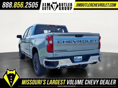Used 2024 Chevrolet Silverado 1500 LT AWD/4WD image 3
